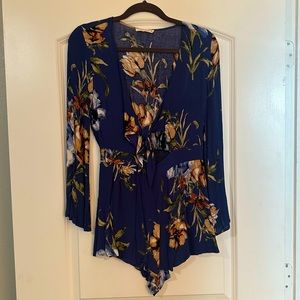 ILLA ILLA Navy Floral Long-Sleeve Romper